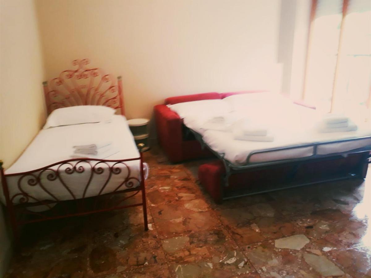 Appartamento Basic Zona Lago Леко Екстериор снимка